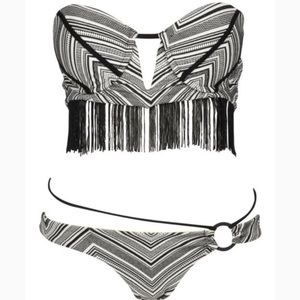 Beach bunny bikini crossroads set